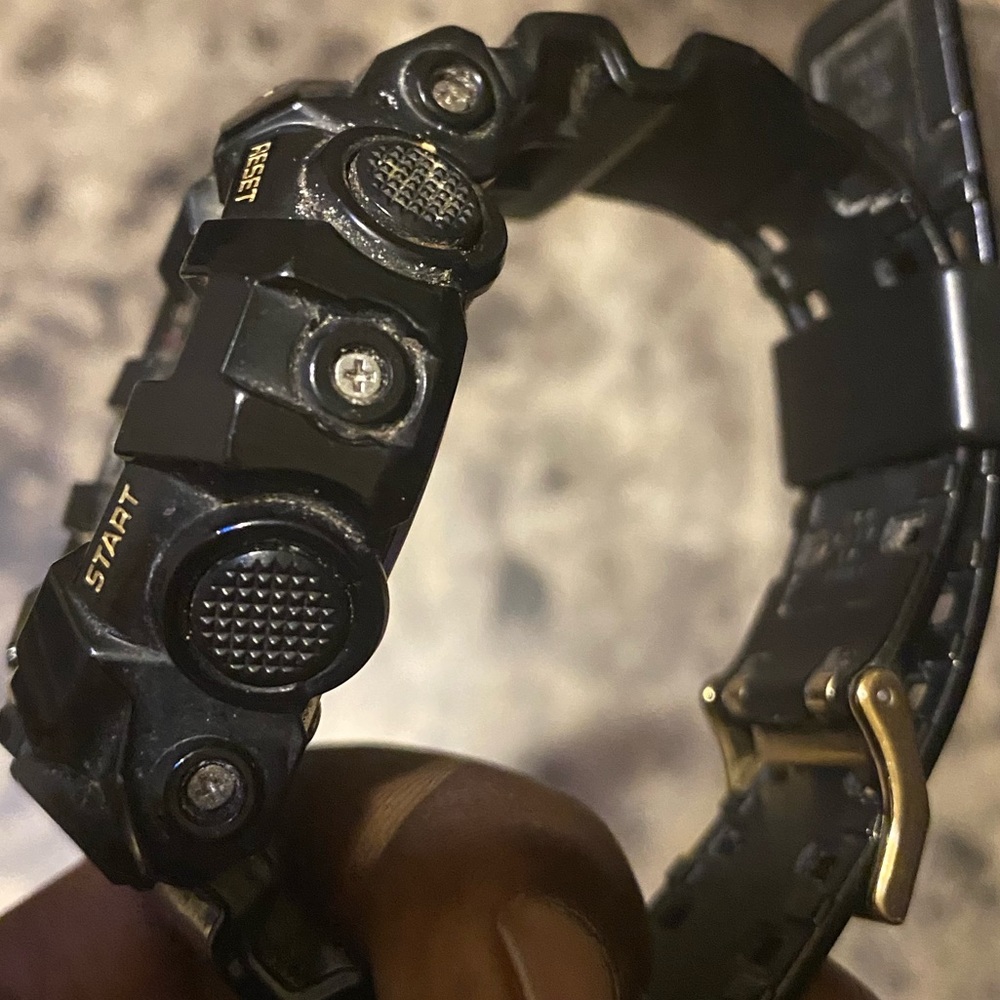 G shock watch